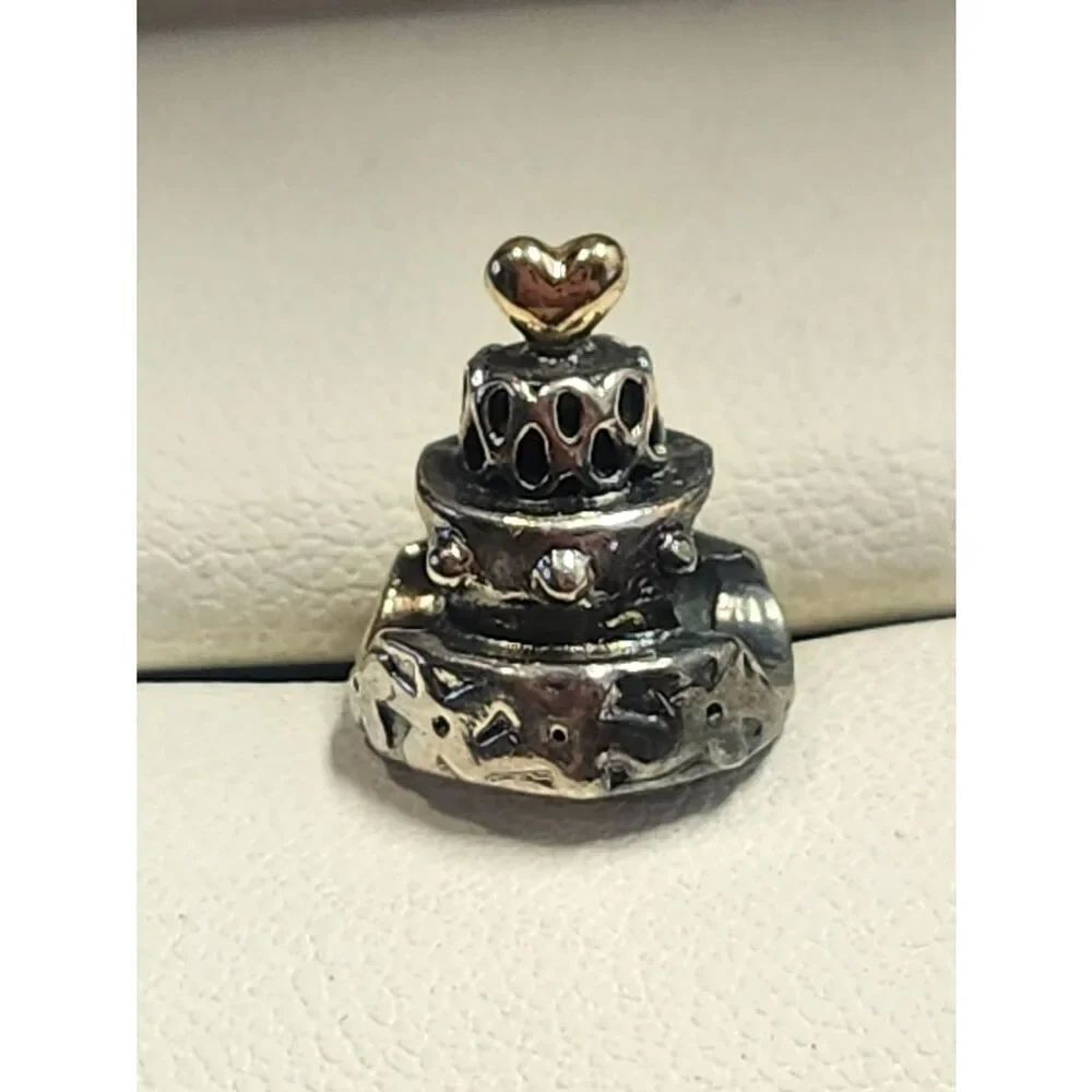 PANDORA RETIRED STERLING SILVER & 14k BIRTHDAY CAKE CHARM